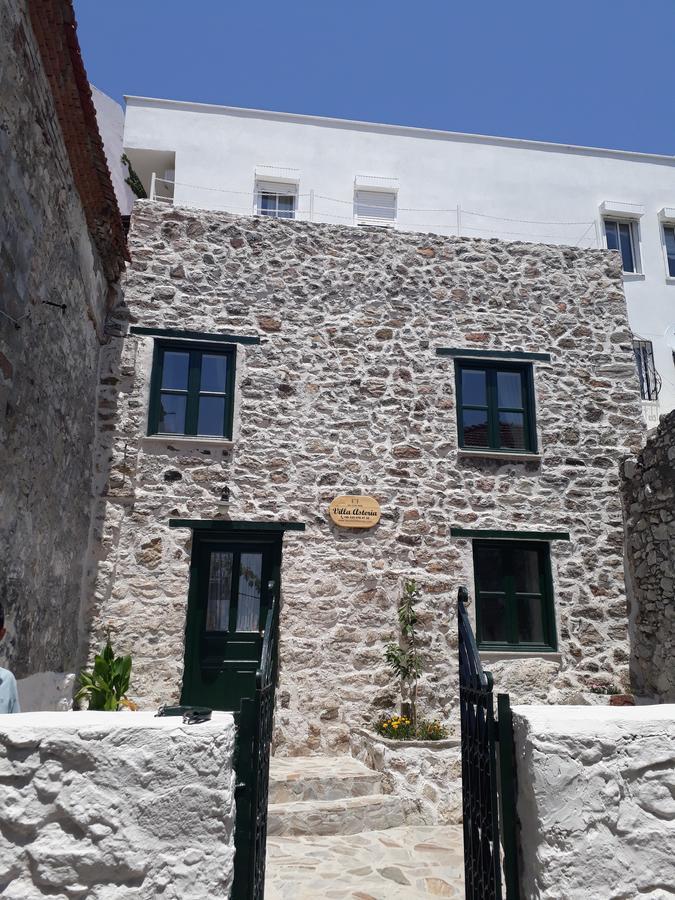 Two Stone Homes Asteria Вилла